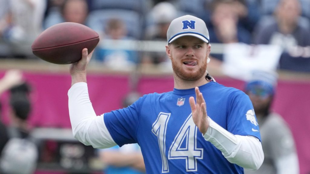 Vikings unlikely to let Darnold stroll after damage replace to McCarthy? Vikings unlikely to let Darnold stroll after damage replace to McCarthy?