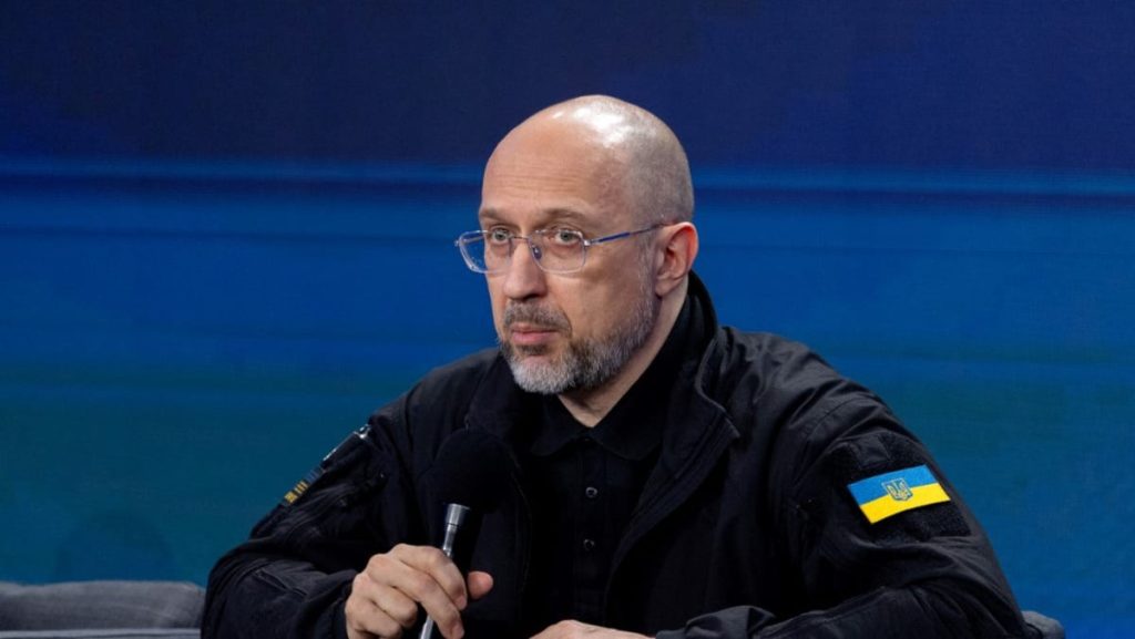 Ukraine pledges to carry out after US halts arms provides