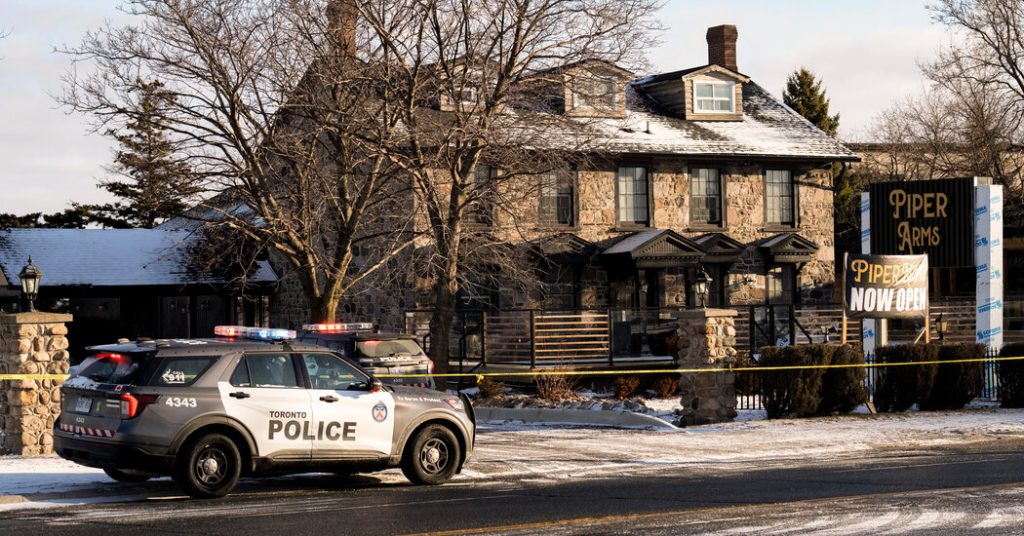 At Least 12 Injured in Toronto Pub Capturing