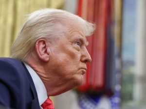 Trump sends blended alerts over the destiny of the Division of Training | Donald Trump Information