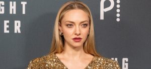 Amanda Seyfried Recounts Second Her ‘Boobs Fell Out’ In Entrance Of A-Checklist Actor