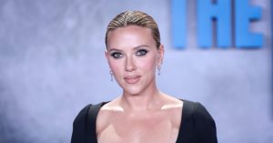 Scarlett Johansson Says She’s Pressured To Be On Instagram For Movies