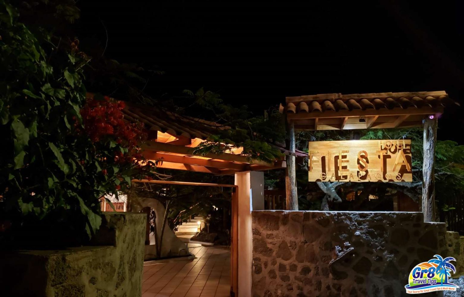 Lodge Fiesta | Puerto Ayora, Galapagos {Evaluate & Images} Lodge Fiesta | Puerto Ayora, Galapagos {Evaluate & Images}