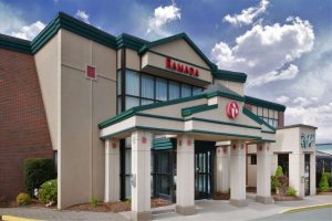 Ramada by Wyndham St. John’s, NL {Evaluate & Photographs}