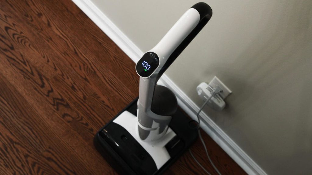 Overlook Dyson: Roborock’s wet-dry vacuum makes my flooring sparkle (and it is solely 0)
