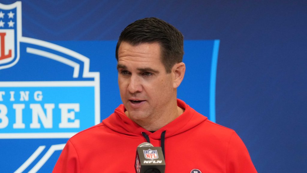 Giants make ‘titanic transfer’ in newest mock draft