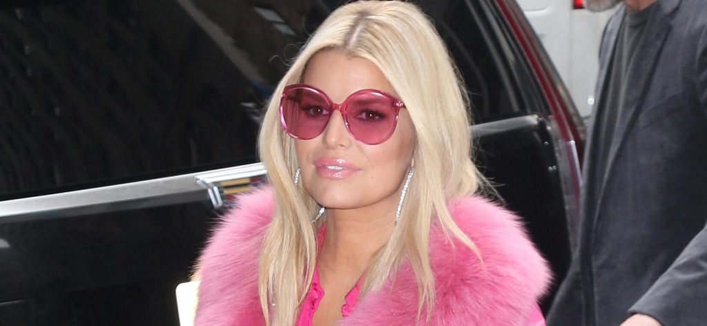 Jessica Simpson Followers Imagine She’s Plotting A ‘Revenge’ Present