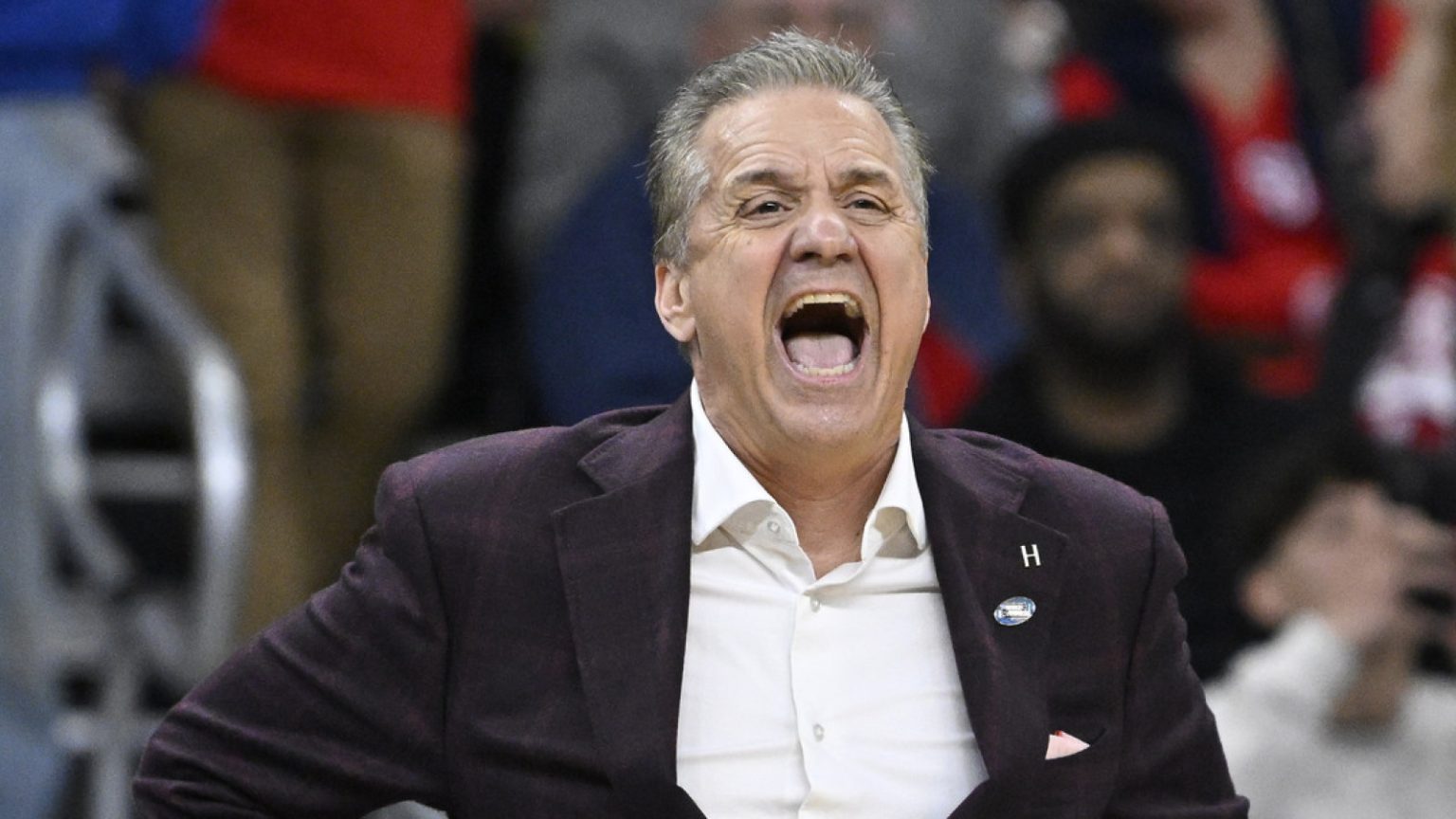John Calipari, Arkansas hand Kansas first Spherical of 64 loss since 2006