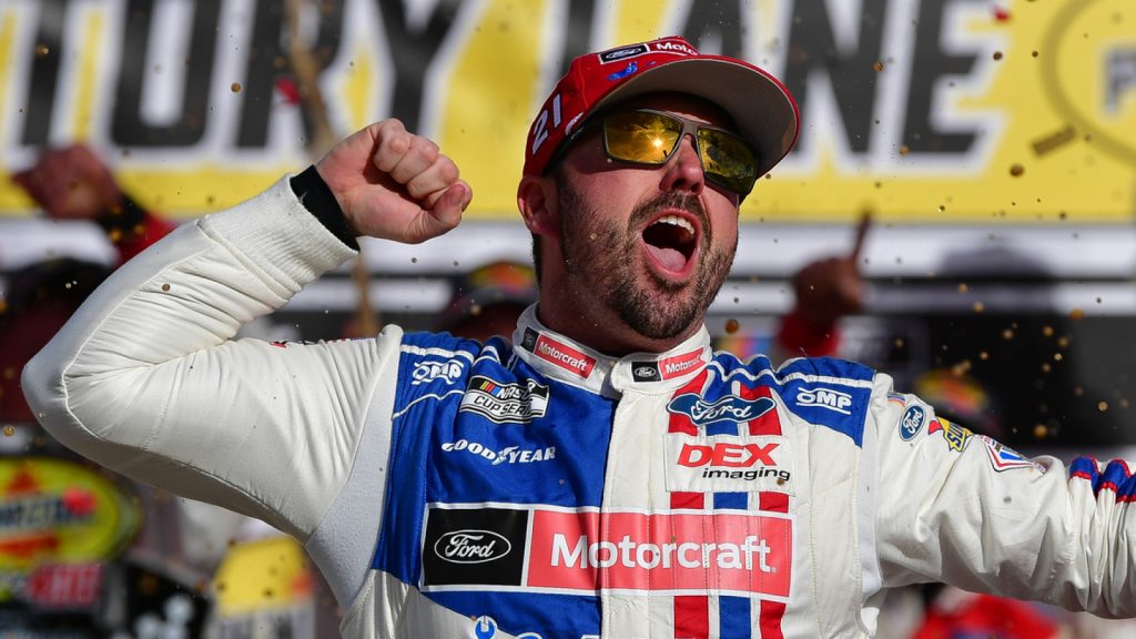 Josh Berry wins first profession Cup Sequence race at Las Vegas