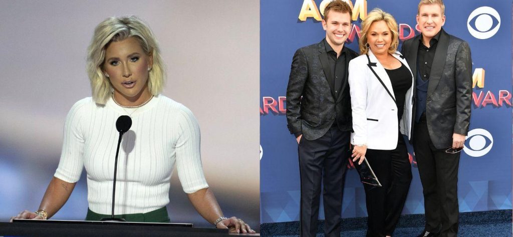 Savannah Chrisley Reveals Her Household Did not See Dad and mom’ Authorized Points Coming Savannah Chrisley Reveals Her Household Did not See Dad and mom’ Authorized Points Coming