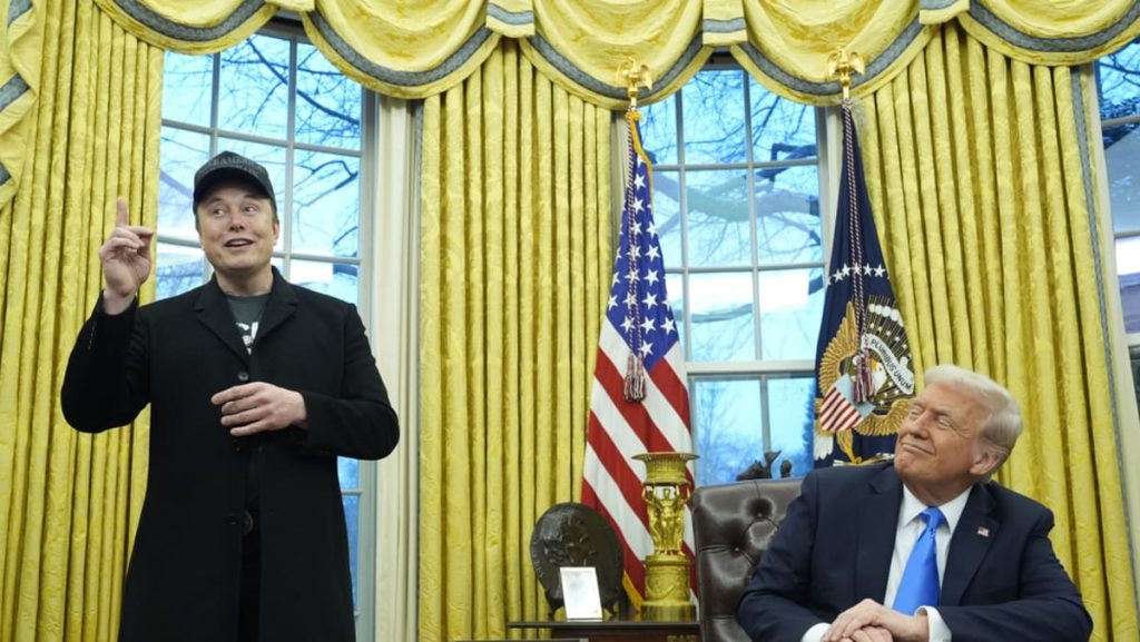 US courtroom will not pause ruling requiring Trump administration to reinstate 25,000 staff