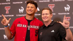 10 NFL gamers who can be splendid GMs for his or her alma maters