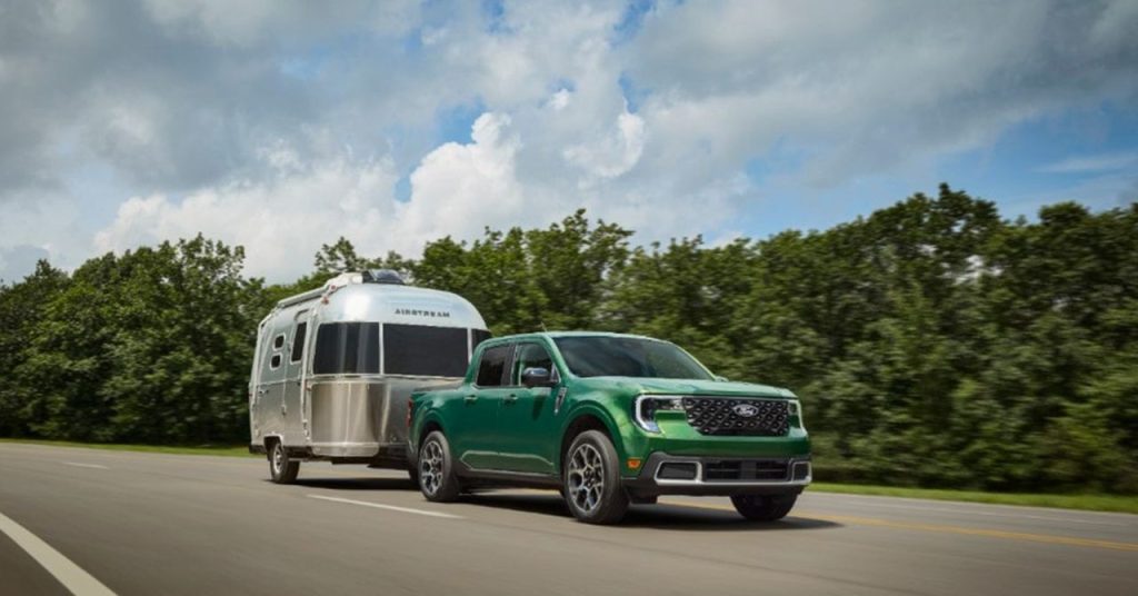 Ford Maverick Hybrid AWD 2025: Costs, Specs, Availability, Evaluate