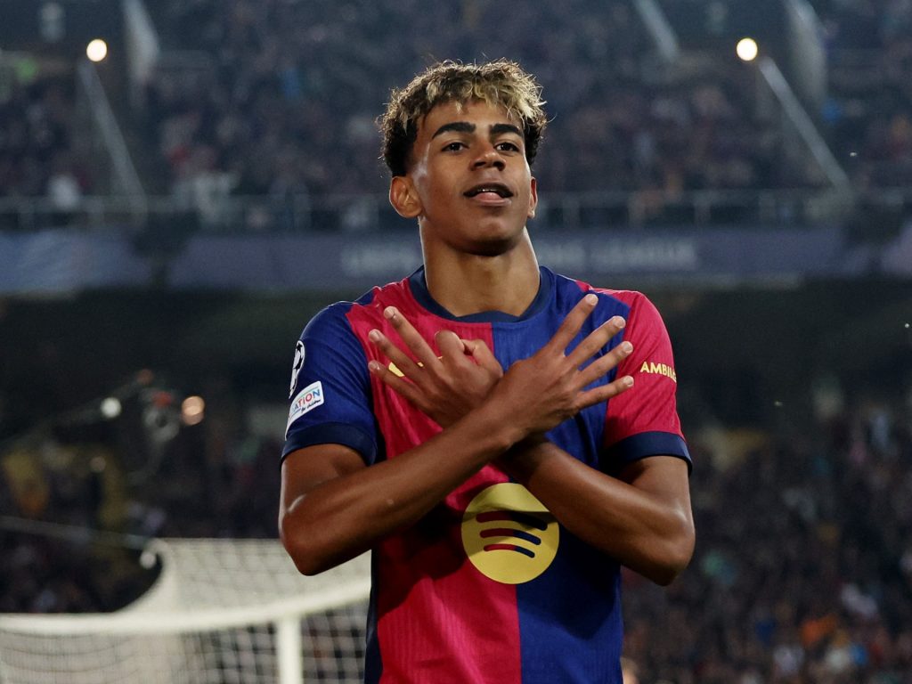 Barcelona hit Dortmund for 4 in Champions League quarterfinal | Soccer Information Barcelona hit Dortmund for 4 in Champions League quarterfinal | Soccer Information