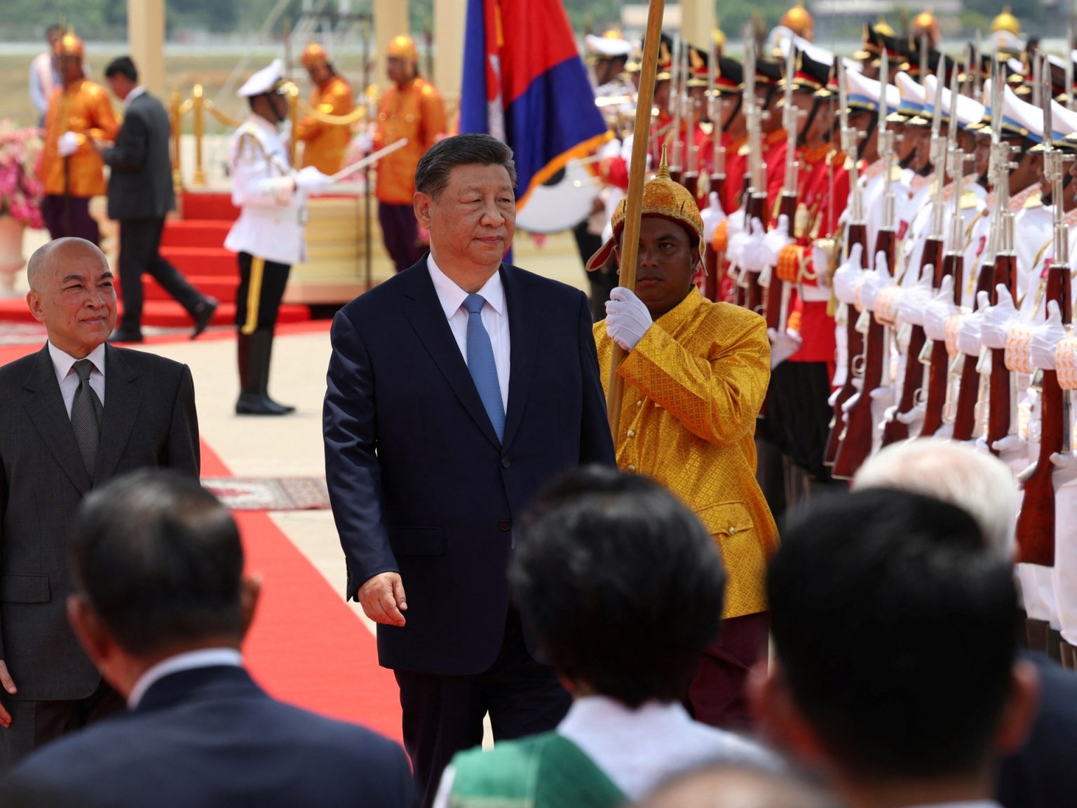 Cambodia seeks China’s monetary help as Xi visits amid US tariff battle | Commerce Warfare Information Cambodia seeks China’s monetary help as Xi visits amid US tariff battle | Commerce Warfare Information