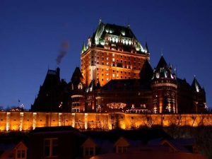 Distinctive Canada Structure | 6 Notable Buildings: Pictures
