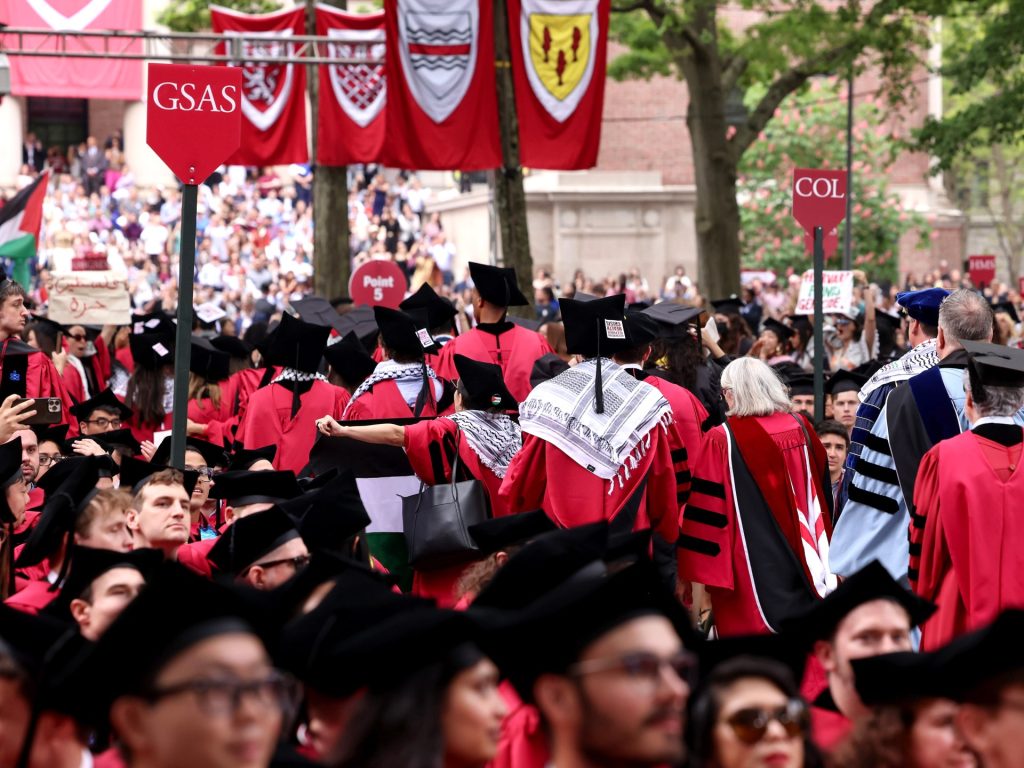 Harvard College defies Trump’s calls for, faces .3bn in funding cuts | Training Information Harvard College defies Trump’s calls for, faces .3bn in funding cuts | Training Information