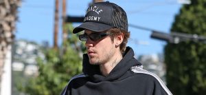 Justin Bieber Calls Out To A Cop Over Paparazzi Automobile Chase