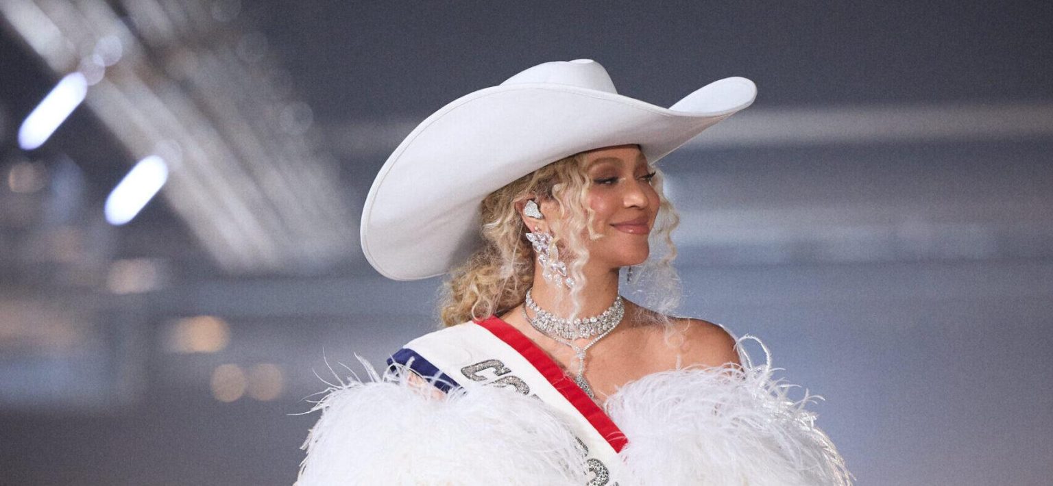 Beyoncé’s Brings Her Youngest Daughter On Stage Throughout Tour