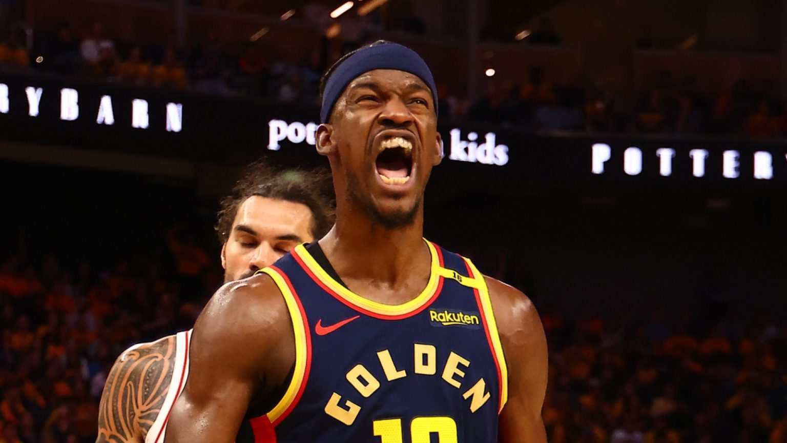 Jimmy Butler ties Michael Jordan playoff report