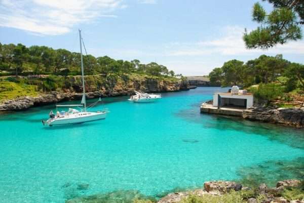 The Stunning Seashores Of Majorca, Spain {High Picks} The Stunning Seashores Of Majorca, Spain {High Picks}