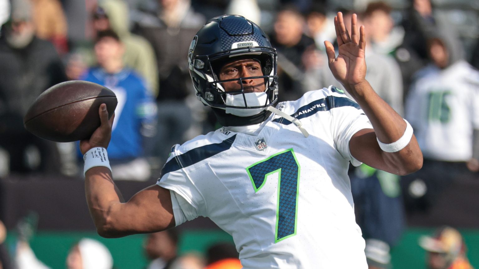Raiders reassert confidence in QB Geno Smith with huge transfer Raiders reassert confidence in QB Geno Smith with huge transfer