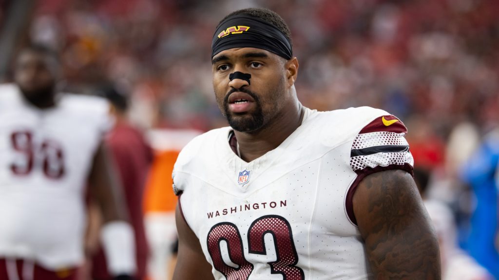 Professional Bowl DT thinks NFL ought to ban tush push play