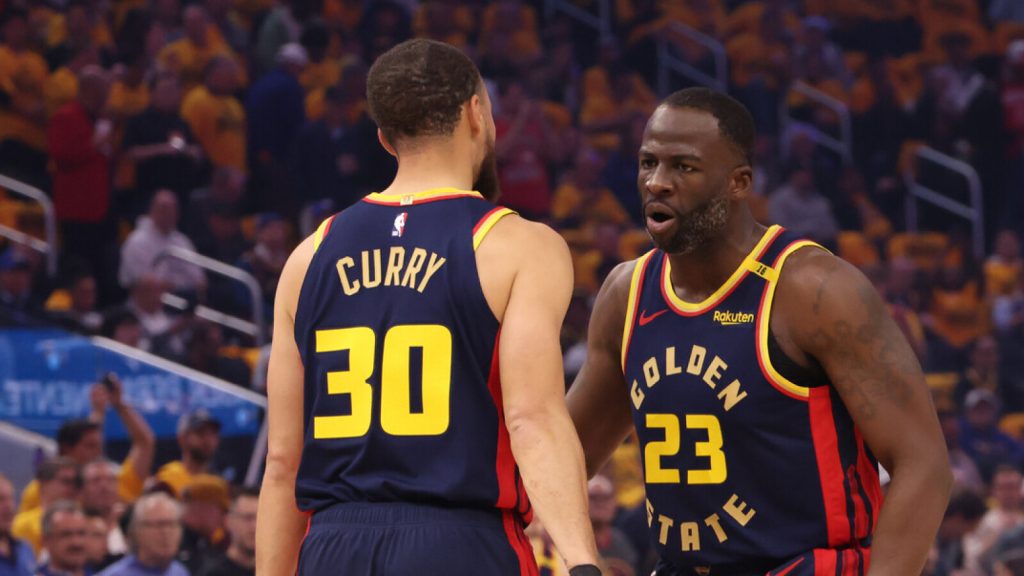 Warriors win a nail-biter to take a 3-1 sequence lead over Rockets