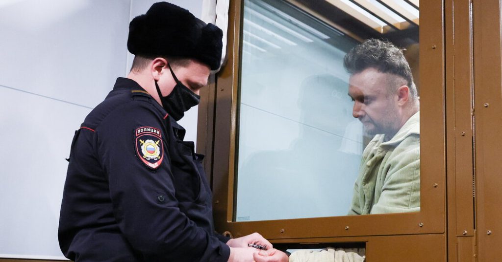 A Jail Loss of life Highlights Russia’s LGBTQ Crackdown A Jail Loss of life Highlights Russia’s LGBTQ Crackdown