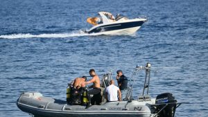 Tycoon Mike Lynch’s yacht toppled by ‘excessive wind’, UK investigators say | Investigation Information