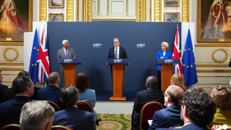 UK strikes EU commerce and defence reset in ‘new period’ for relations