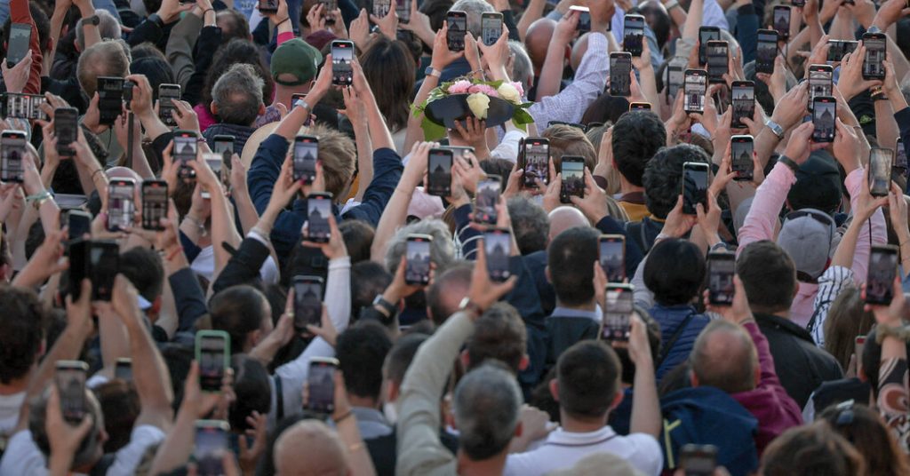 Opinion | Pope Leo Is All Over the Map, and That’s Driving Some Folks Loopy