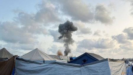 Netanyahu says Israel will management Gaza as assist vehicles put together to enter