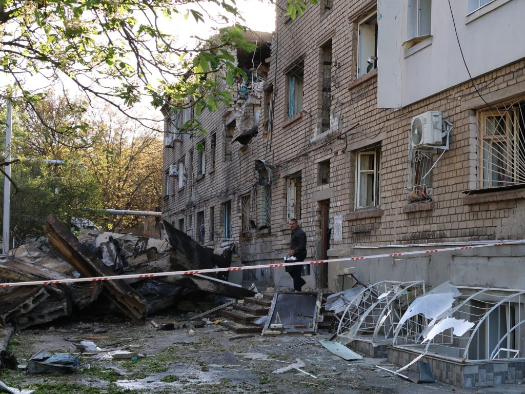 US says warfare set to run on as Ukraine prepares to ratify minerals deal | Russia-Ukraine warfare Information
