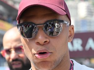 Kylian Mbappe wins European Golden Shoe award for first time | Soccer Information