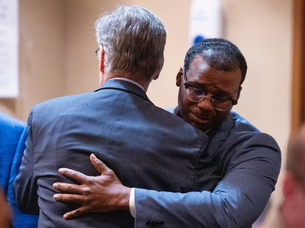 US jury acquits three Memphis law enforcement officials in Tyre Nichols beating dying | Courts Information