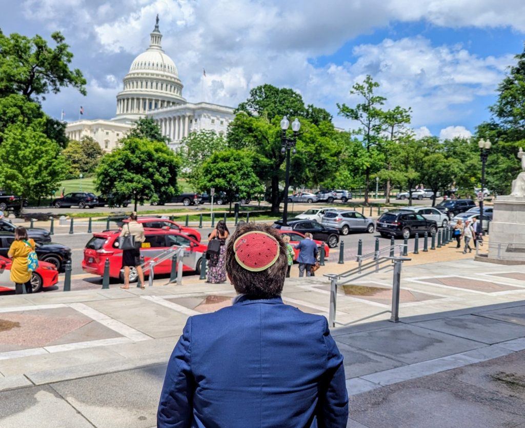 Meet the Jewish college students chatting with US lawmakers about Columbia’s protests | Training Information