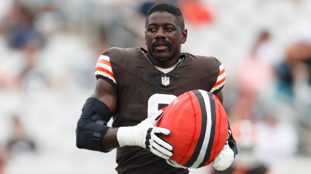 Browns Professional Bowl LB to overlook 2025 season Browns Professional Bowl LB to overlook 2025 season