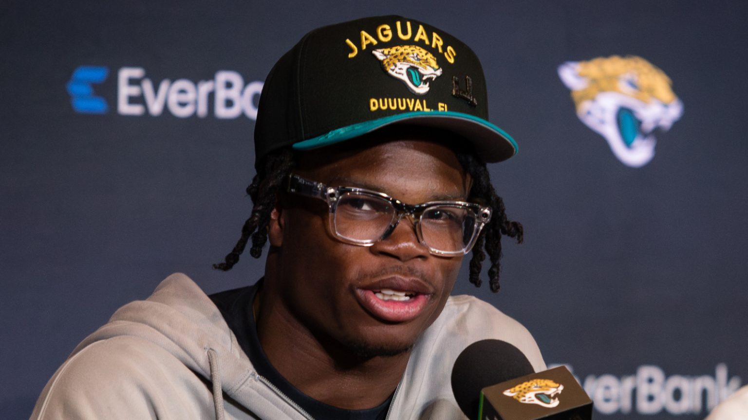 Jaguars set to ‘combat’ over use of Travis Hunter?
