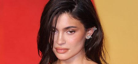 Kylie Jenner Channels Pamela Anderson With Blonde Makeover