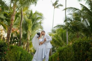 Desires within the Distance: Why Vacation spot Weddings Are So Standard (And The way to Make Yours Even Extra Significant)