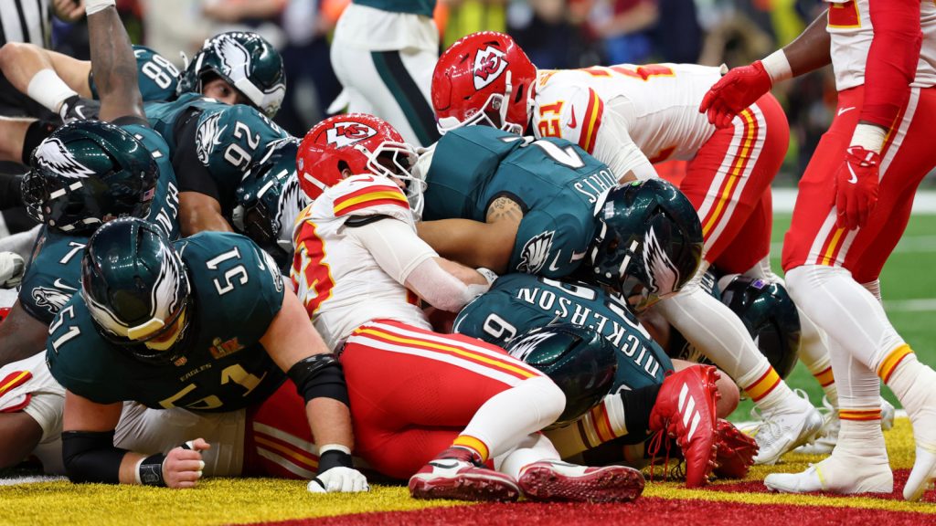 The ‘NFL QBs with probably the most dashing touchdowns in a single season’ quiz The ‘NFL QBs with probably the most dashing touchdowns in a single season’ quiz