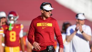 New particulars emerge on USC coach Lincoln Riley’s wage