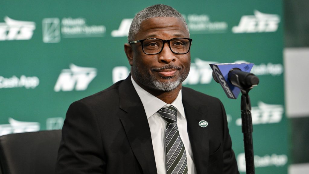 Three burning questions for 2025 Jets