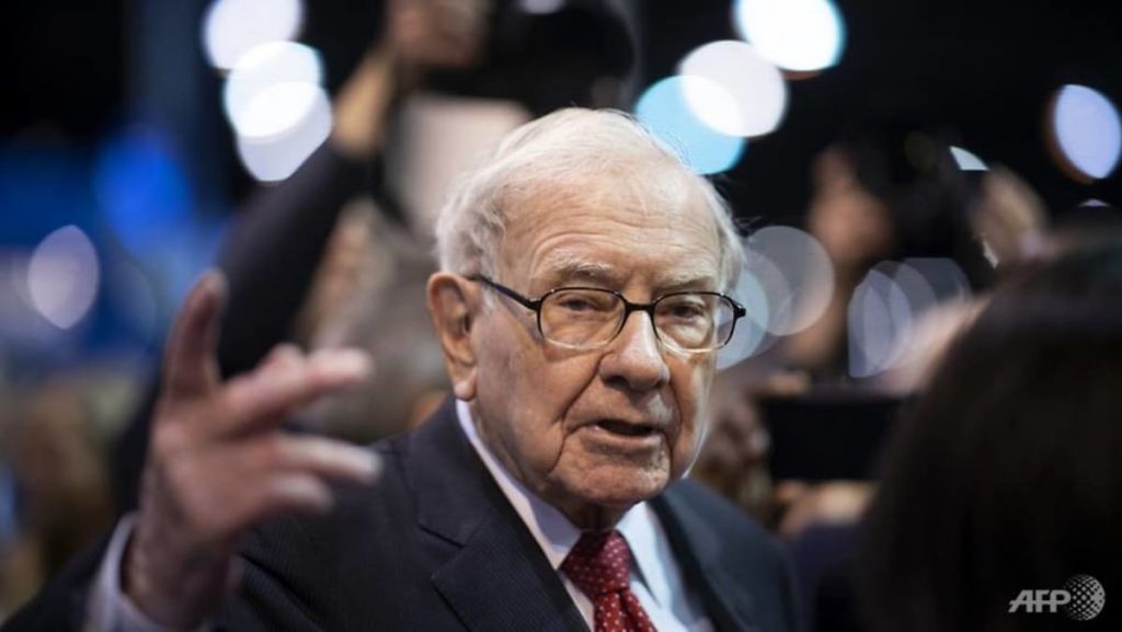 Investor Warren Buffett to retire from Berkshire Hathaway