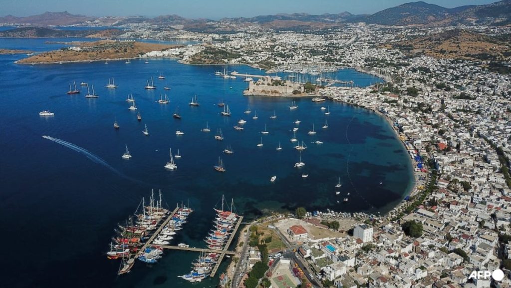 5.8-magnitude quake rattles Türkiye’s southwestern resorts