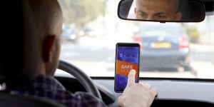 Smartphone-Blocking Tech Prevents Driver Distraction Crashes
