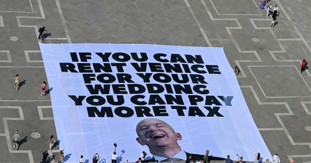 Venice Braces for Jeff Bezos and Lauren Sanchez’s Wedding ceremony Venice Braces for Jeff Bezos and Lauren Sanchez’s Wedding ceremony