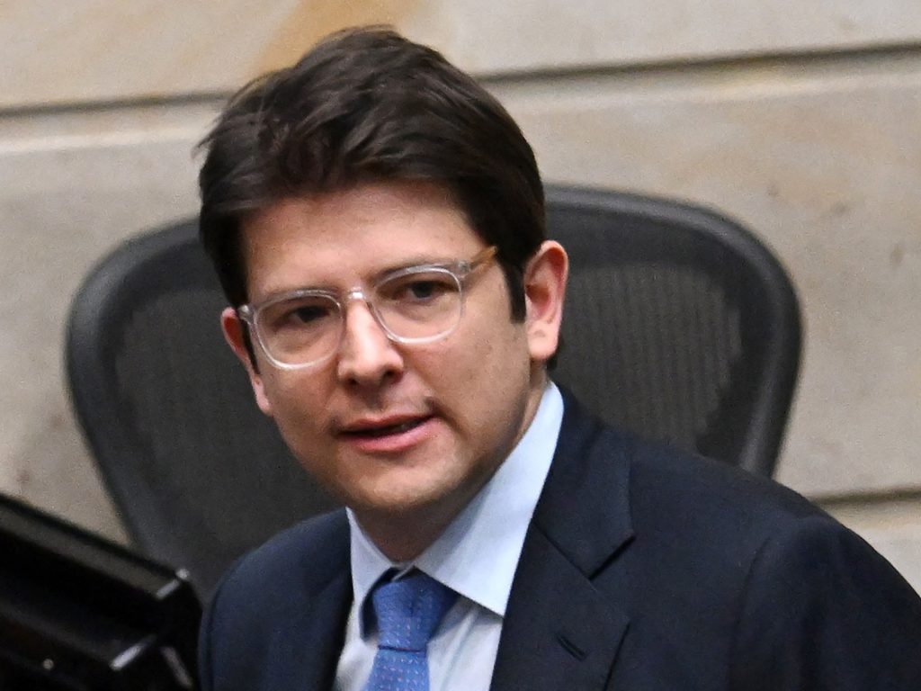 Suspected teen ‘sicario’ pleads not responsible to taking pictures Colombian senator | Crime Information Suspected teen ‘sicario’ pleads not responsible to taking pictures Colombian senator | Crime Information