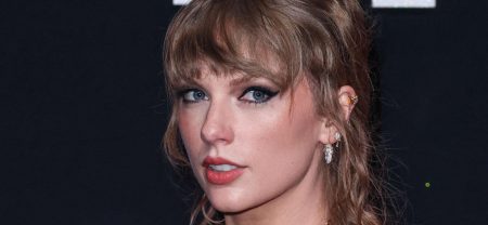 Taylor Swift Followers ‘Aggravated’ Over ‘Status (Taylor’s Model)’